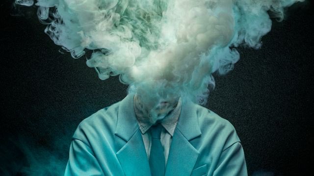 swededman's tweet photo. 💨💨Netflix ガス人間💨💨
Filmarks試写1〜3話まで鑑賞👀ティーザー予告のおっどろおどろしさ×『ガンニバル』『さがす』の片山監督ということで勝手にハードル上げきった本作。期待通り開幕から攻めまくり😳笑

東宝の特撮ぽさを令和にリイマイジネーション
するとこうなるのか〜と。
はよ続きを！！ https://t.co/aAR52iMn7R