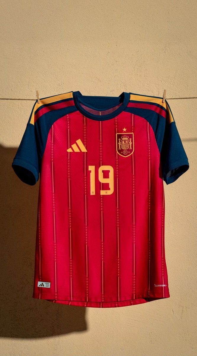 Loki_Story_'s tweet photo. 🇪🇸Nesse último jogo da fase de grupos a Espanha vai pro intervalo com 1 na frente🔥🔥🔥🇪🇸

⚽️Espanha 2026 - Edição de Copa do Mundo - Versão I e II
👕Tailandesa 1.1 - A melhor "réplica" de seleções do mercado - Modelo Jogador

🛒Shopee: https://t.co/4ZpXGZm2mi https://t.co/xlJKaGSmgG