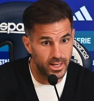 Sage_FCB's tweet photo. 🚨🗣 Cesc Fàbregas on Spain's first-half performance against Uruguay:

🗣️ “We're going into halftime with the lead, but the performance hasn't been at the level we've come to expect from Spain. Our identity has always been built on controlling matches through possession, moving the ball with purpose, and dictating the tempo. Tonight, we haven't done that consistently.

Uruguay deserve credit because they've disrupted our rhythm, pressed well, and forced us into uncomfortable situations. At times we've looked rushed and lacked the composure that's normally a trademark of this team.

The good news is that we're still in front, and that's the most important thing. But I expect us to come out with a different intensity after the break. If we can regain control of possession and play with more patience and confidence, we'll have a much better chance of finishing the job.”