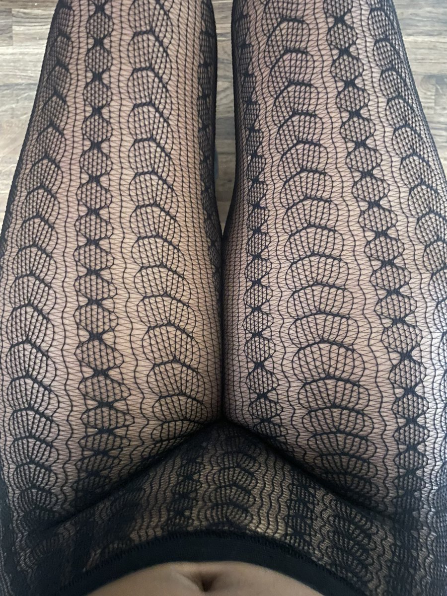 drcynsanity's tweet photo. My OnlyFans is $5 OFF🤩
https://t.co/4J5KPSgGM7

#contentbuyers #ebonytaboo #nsfwtwt #california #sexy #ass #tits #freaky #ebonypyt #college #redbone #slut #domme #slimthick #feetfetısh #content4sale https://t.co/ZuaTdOIHqc