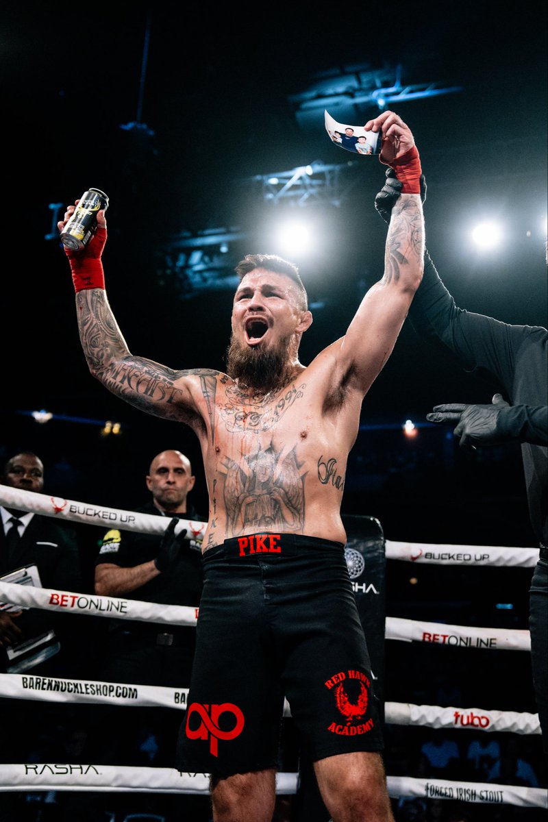 bareknucklefc's tweet photo. Anthony Pike poured every ounce of emotion into that one and finished the job in round 1 👊

#BKFCHAMMOND | Live NOW on BKFC+ https://t.co/BNNgYPmLRJ