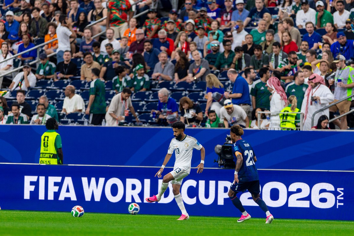 SaudiNT's tweet photo. 60' 📸
🇸🇦 السعودية 0 - 0 الرأس الأخضر 🇨🇻 
#السعودية_الرأس_الأخضر | #قدام_بنفس_الروح https://t.co/oX01XHteDH