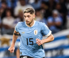 bokaofc_'s tweet photo. Namoral mesmo independente de briga com treinador ou não, a copa do mundo é de 4 em 4 anos e tu tá ali defendendo seu país sua nação, boiocotar seu pais, sua nação é brincadeira ...
Uruguai dependendo de ganhar e o Valverde trotando em campo
#URUxESP https://t.co/x0I7FqJUOn