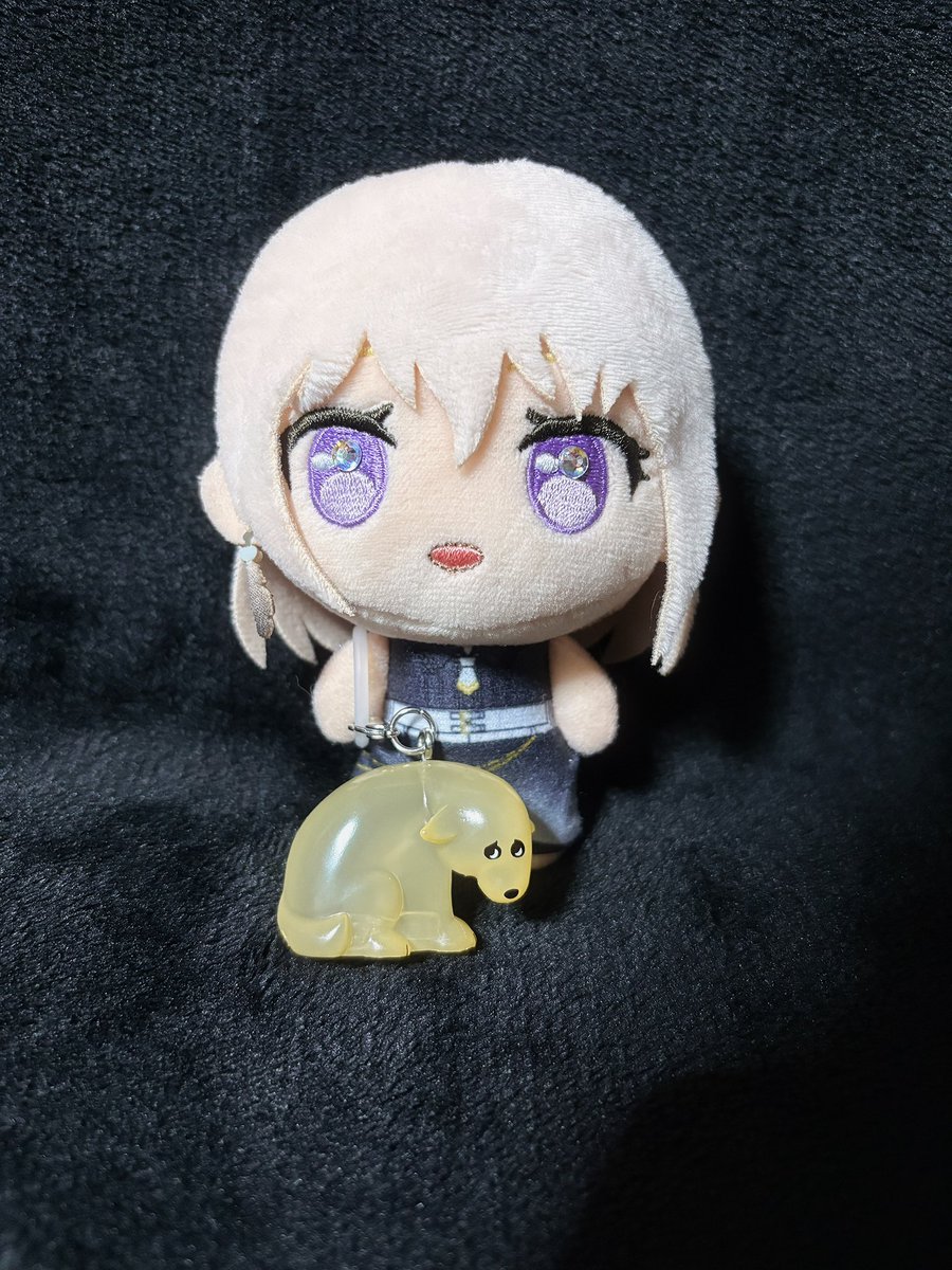 mutounocafe's tweet photo. しょんぼりいぬ、なかなかでかいーぬ🦮 https://t.co/7qOPnq55Mj
