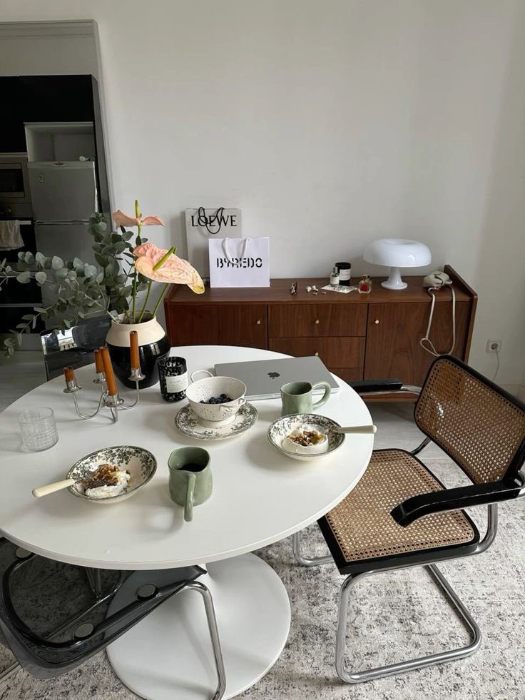 homeyzash's tweet photo. The Type Home Decor &amp; Interior I Need https://t.co/JfdF12Zln1