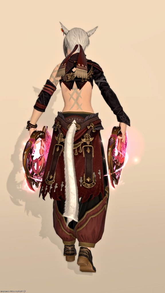 Sayl_ff14's tweet photo. 頭装備以外染色無しで、異国の踊り子風味。

私は踊れません() https://t.co/lbobaJQJg3