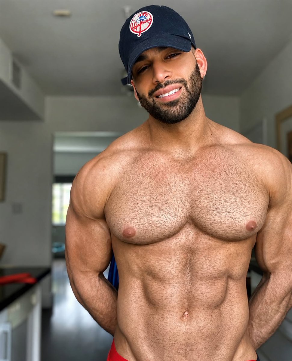 zaddywhistledwn's tweet photo. #muscleworship #musclephotography #Musclemale #bodybuilding https://t.co/XU7BCrg2EZ