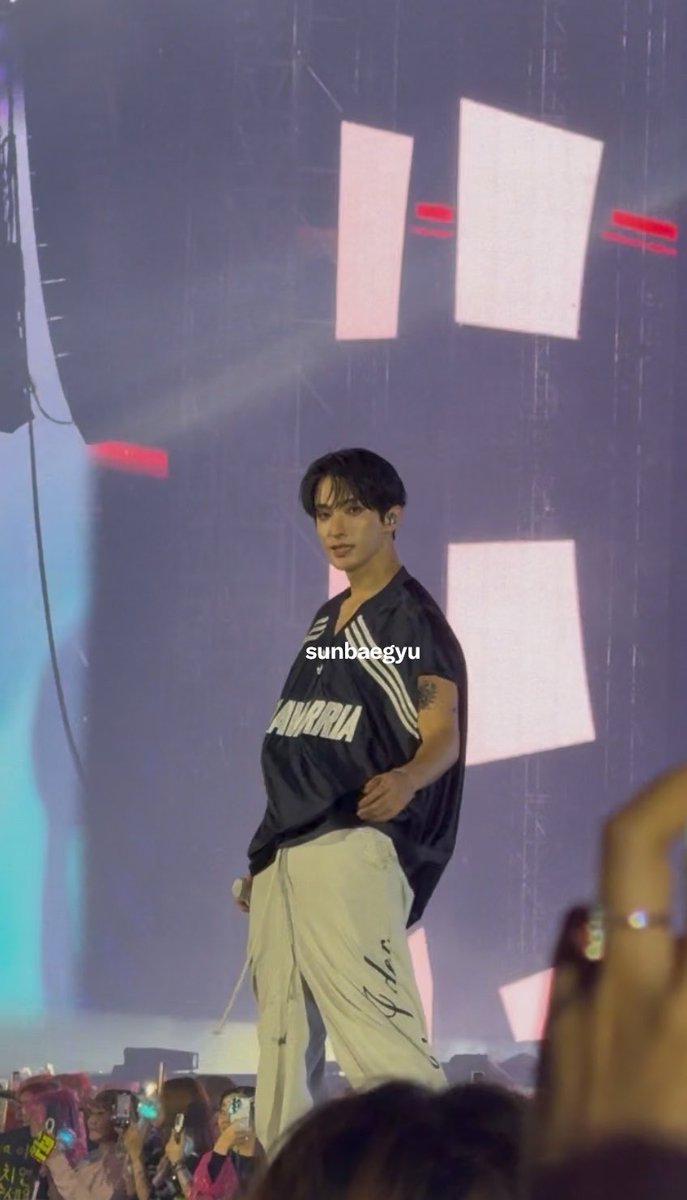 sunbaegyu's tweet photo. humimlay part 5 grabe di ko inexpect na may ganito parin huhu labyu dk already miss you #SVTinCaratland https://t.co/KRAbaasI3p