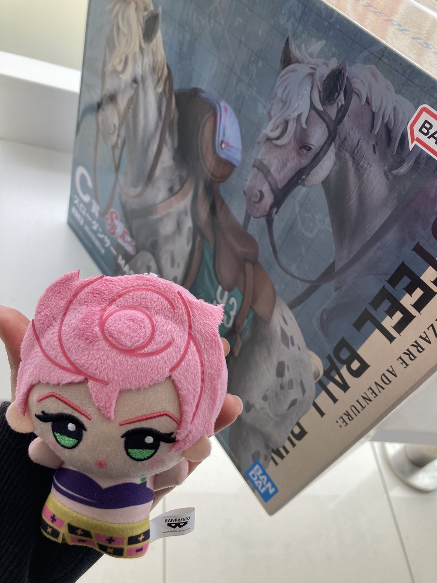 47_oo_'s tweet photo. ぬいちゃんとのお出かけがてらふらっと引きました。どう持って帰ろうか、トリちゃん。 https://t.co/lwVICbeeih