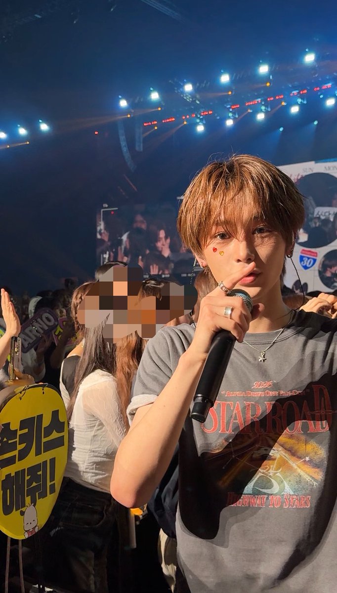 alfa_mochi0's tweet photo. 通路側で神でした😇✨💕ALD1全員美しい✨シンロンに夢中すぎて動画ｶﾞﾀｶﾞﾀなのでスクショで🤣ほんとーにかっこよかった！ https://t.co/HlqxZ1Fdk8