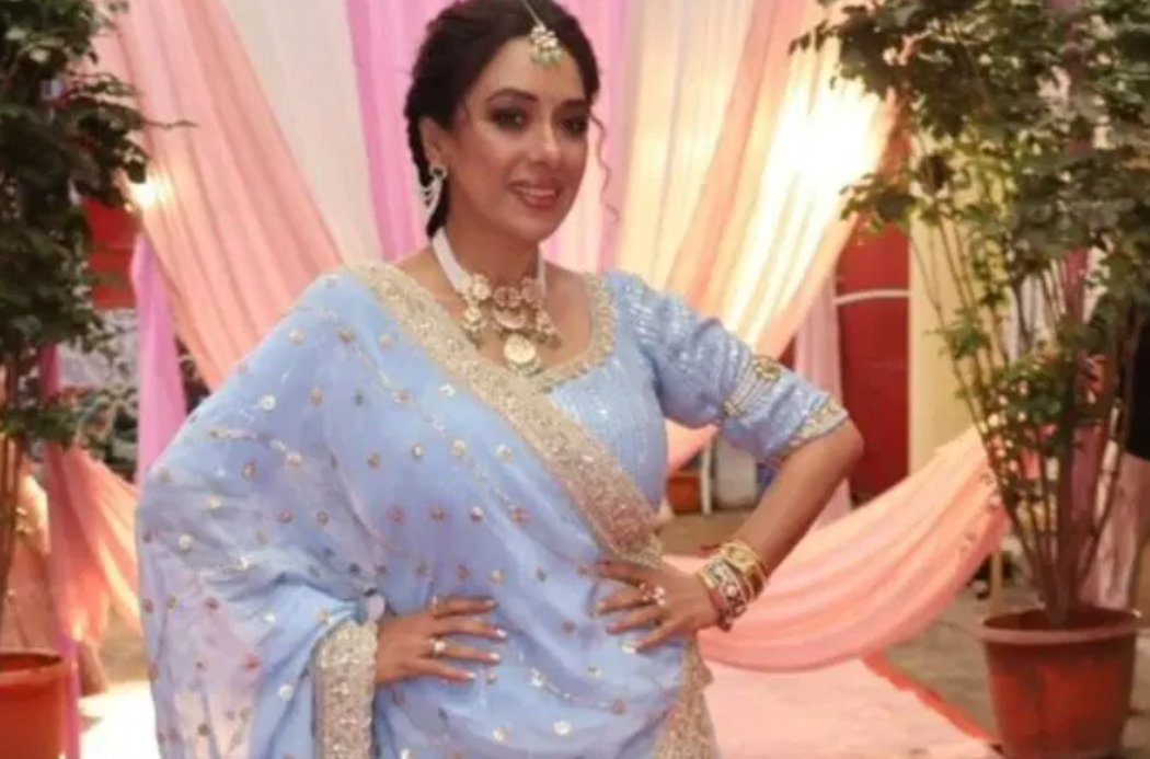JustShowbiz's tweet photo. Anupama: A big storm hits the Shah family as Ansh lands in jail.
#Anupamaa  #RupaliGanguly  #SachinTyagi @TheRupali #MaAn #StarPlus

https://t.co/H7E4u5Lpov https://t.co/DGhfHimDqv