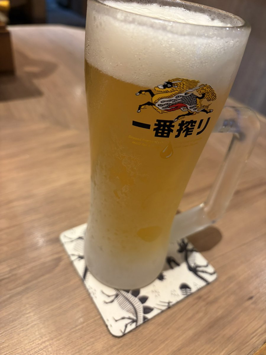 lime_00FF00's tweet photo. 今日は台風なので、スタ活は諦めて、朝から飲む🍺 https://t.co/Rtr17sKtSa