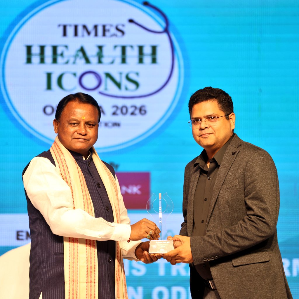 painfreeodisha's tweet photo. Congratulations Dr @drshovanrath &amp; @UCSFHospitals for being awarded by Shri @MohanMOdisha, honorable @CMO_Odisha, for Excellence in Interventional Pain Management &amp; Palliative Care. This show the dedication of the whole team towards making a pain free society. https://t.co/w23K1WQQ4P