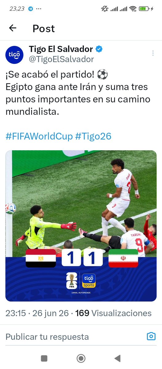 cajareso's tweet photo. Que pendejos los de @TigoElSalvador , acompaño con imagen su cagada porque casi puedo asegurar que borrarán el tuit.
Sí, tuit. Pendejos!
Que es esa mamada de "equis"? https://t.co/XaXa04919B