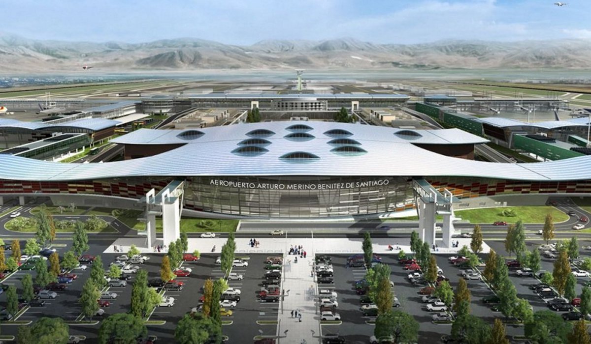 Chile_Ranking's tweet photo. Estos son 10 HITOS EN INFRAESTRUCTURA DE CHILE EN LOS ÚLTIMOS 15 AÑOS🏗️🇨🇱

1. Ampliación del Metro de Santiago: Inauguración de las Líneas 3 y 6 (las más modernas del continente) y obras de la Línea 7.

2. Nuevo Aeropuerto de Santiago: La apertura del gigante Terminal 2 Internacional (Nuevo Pudahuel).

3. Puente Chacao (En construcción): El histórico puente colgante que finalmente unirá la Isla de Chiloé con el continente.

4. Planta Termosolar Cerro Dominador: La inauguración en pleno desierto de Atacama del complejo de energía solar más avanzado e imponente de toda Latinoamérica.

5. Autopista Vespucio Oriente (AVO): La megaobra subterránea que descongestionó la capital.

6. Carretera Digital (FOA y FON): Miles de kilómetros de fibra óptica terrestre y submarina conectando el extremo sur y norte de Chile.

7. Red de Nuevos Hospitales: Inauguración de recintos de alta complejidad (La Florida, Félix Bulnes) y avance del mega hospital Sótero del Río.

8. Desalinizadoras en el norte: Plantas estatales en Atacama y Antofagasta que aseguran el agua potable frente a la crisis hídrica.

9. Puerto de Gran Escala en San Antonio: El desarrollo del "Puerto Exterior", la mayor obra portuaria en la historia del país.

10. Nueva red de trenes rápidos de EFE: La llegada y operación de los trenes más rápidos de Sudamérica (Santiago-Chillán) y la modernización total del servicio de pasajeros.

¿Cuál de estos proyectos consideras más importante? 👇