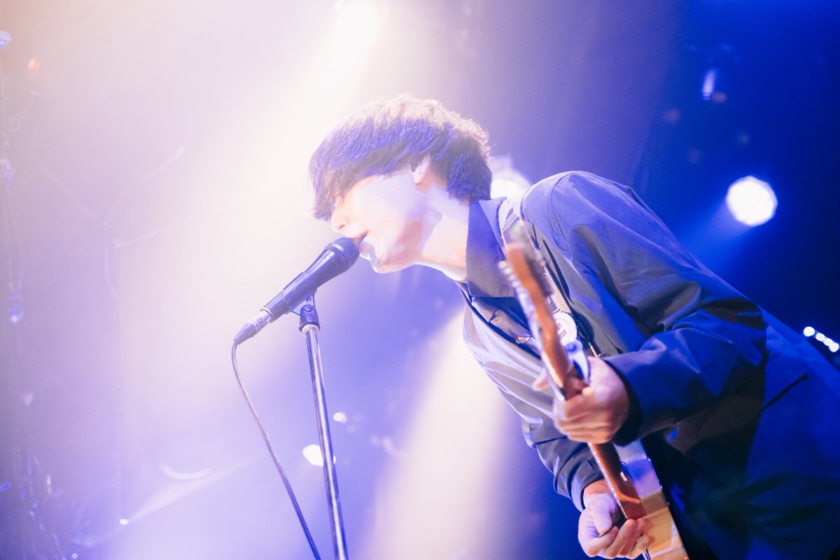 nova7577's tweet photo. 2026.06.23 CLUB UPSET 「@music」
ありがとうございました。

他の誰でもない、平日の夜に僕たちを
選んで足を運んでくれた
「あなた」に向けて。
綺麗事じゃなく、
一人ひとりの心に届いて、揺さぶって、
一生離れないような音楽を
これからも泥臭く真っ直ぐに作っていきます。

photo. (@a_jo__ba ) https://t.co/46KbF3yItk