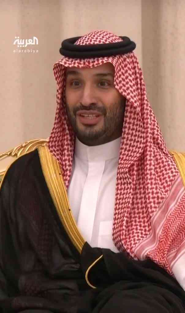 NmRak2's tweet photo. لن تتقدم السعودية و لن تتطور في اي مجال دام هذا الافدغ هو المسؤول، شخص احمق يرى التطور عبارة عن صرف فلوس على الاجانب فقط، و يهمش المواطن السعودي ولا يعطيه اي قيمة 

#السعوديه_الراس_الأخضر https://t.co/u1ZOVAaHWN
