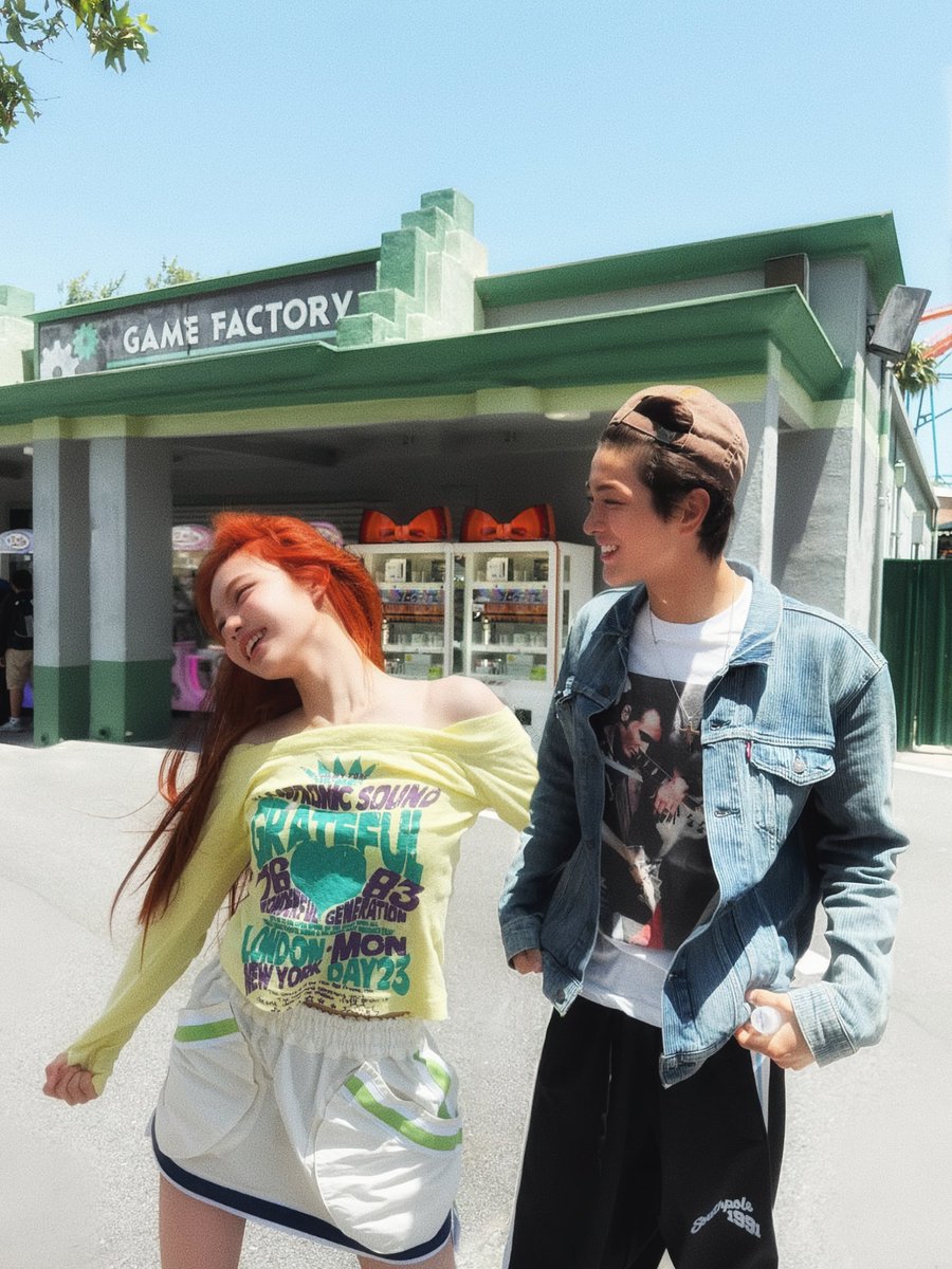 celicheese's tweet photo. my ray of shunshine. ݁₊ ⊹ . ݁˖ . ݁ #keonsuni https://t.co/JxFbcwEyXu