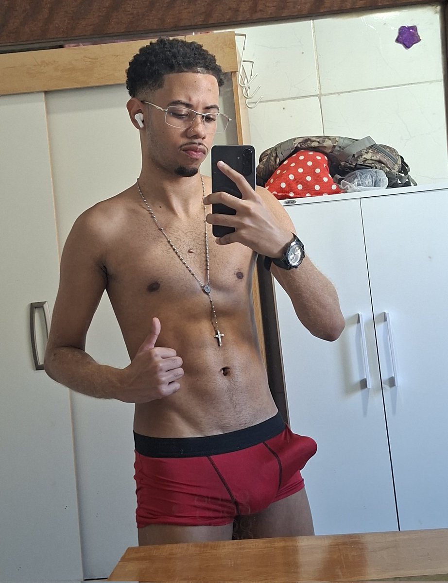 mgui_zz's tweet photo. Preto quente🥵 https://t.co/KpkKwscdBa