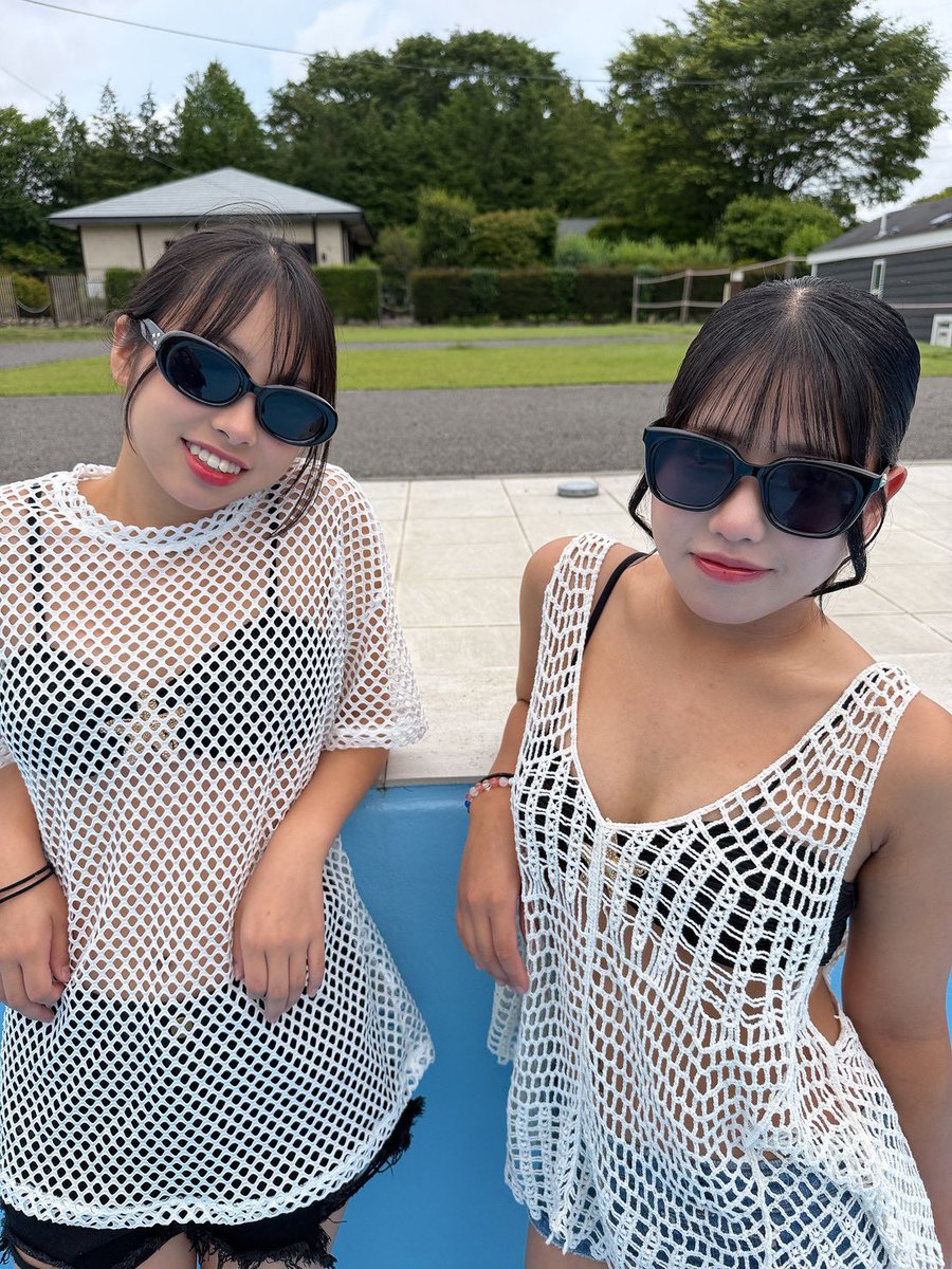 GO98qd's tweet photo. ひま&amp;りらの夏☀️
中学生アイドルコンビ！
夏の到来を思わせるお揃い水着👙

#山之内りら
#ひま🌻
#jc https://t.co/uLfMJernHv