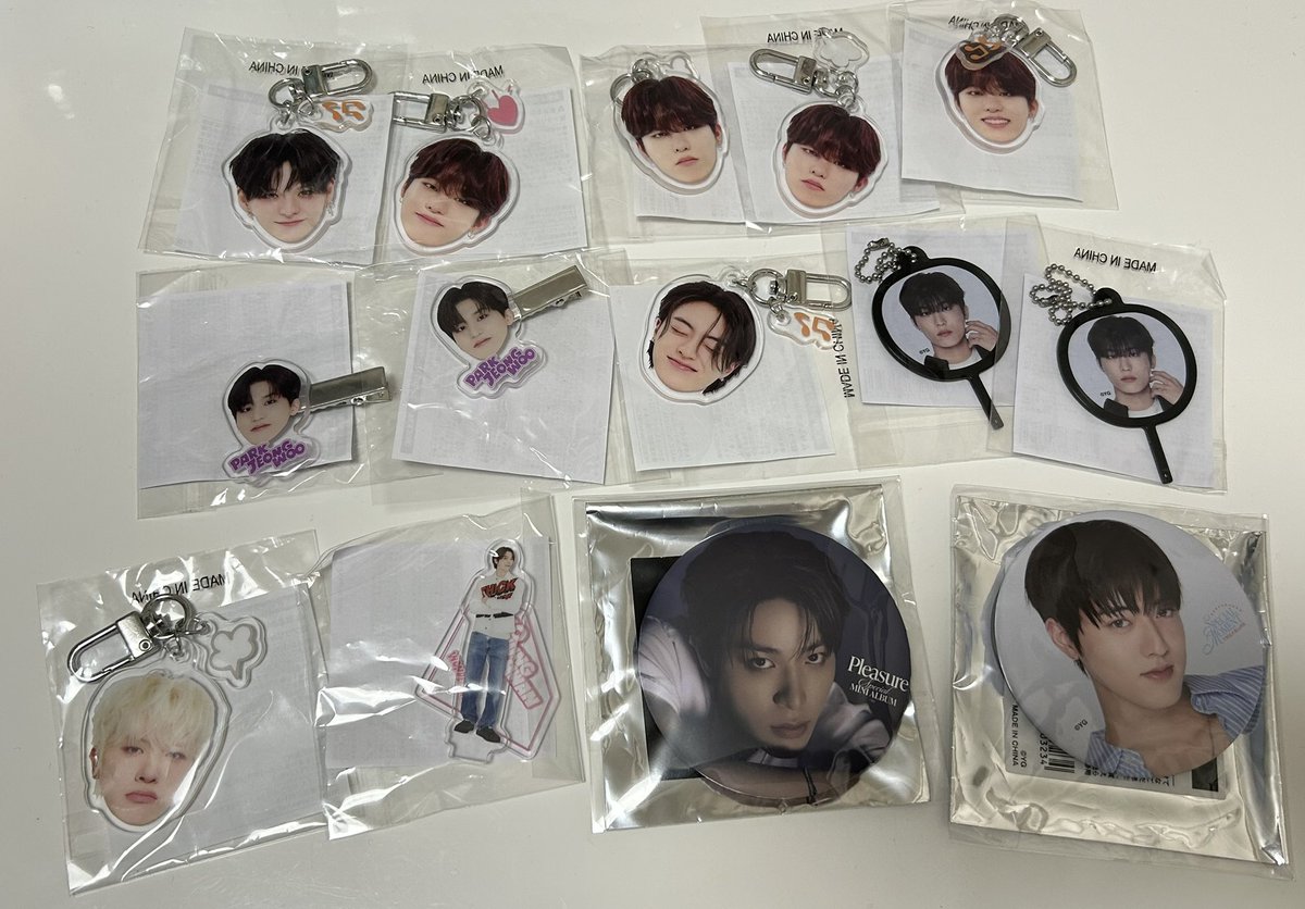 ichi__ooo's tweet photo. TREASURE 買取 喜怒哀楽 缶バッジ 顔クリップ アクスタ めじるしアクセサリー

求 買取 （定価、定価以下）
詳しくはALT記載

Kアリ19.20日、神戸25日、愛知1.2日にて会場での取引希望です。
送料負担いただければ郵送でも可能です！
お気軽にコメント、DMください🙇‍♀️

#TREASURE交換 #TREASURE買取 https://t.co/U1liSaratz