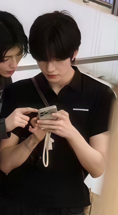 babebiiyou's tweet photo. พี่ป๊าตัวเบ้อเริ่ม พี่หมวยหุ่นลีนเอวคลอดเค้าจะเดรสสสสสส😭🤸‍♀️🤸‍♀️🤸‍♀️🤸‍♀️ https://t.co/cHcmOrHiru