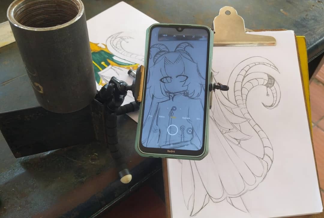 StarMasked420's tweet photo. High tech support (old pic) https://t.co/DaCQUuAeBx