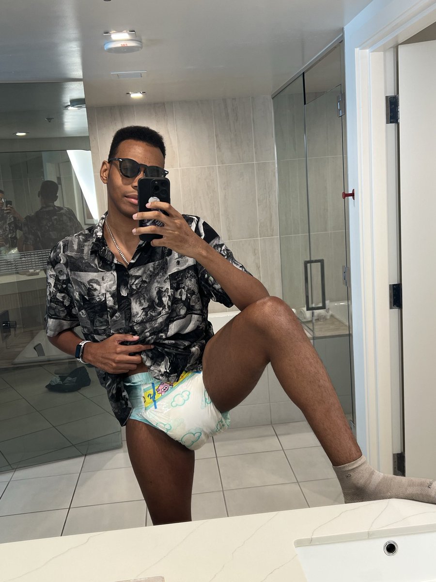 superbabyjaxy tweet picture
