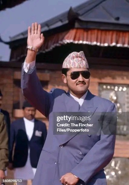OldphotoofNEPAL's tweet photo. आज असार १३ गते, राजा दीपेन्द्रको जन्मजयन्तीः
दीपेन्द्र वीर विक्रम शाह नेपालका शाहवंशीय तेह्रौं राजा हुन् । उनी सम्भवतः विश्वकै सबैभन्दा छोटो समय राजा हुने व्यक्ति हुन्।
राजा दीपेन्द्रप्रति हार्दिक श्रद्धाञ्जली ।
@PMuseumNepal #dipendra https://t.co/2KSIvyDeYP