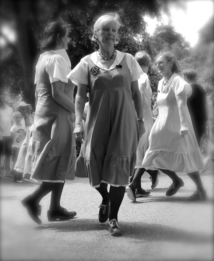 shrewsmorris's tweet photo. Good Morning, we’re fooding at the dance festival in #Shrewsbury today! Oh no, wait…….we’re dancing at the food festival. We’ll probably be near the lovely water spraying tent…#mistus! 🤣😂🤣 https://t.co/wreMhvx9wP