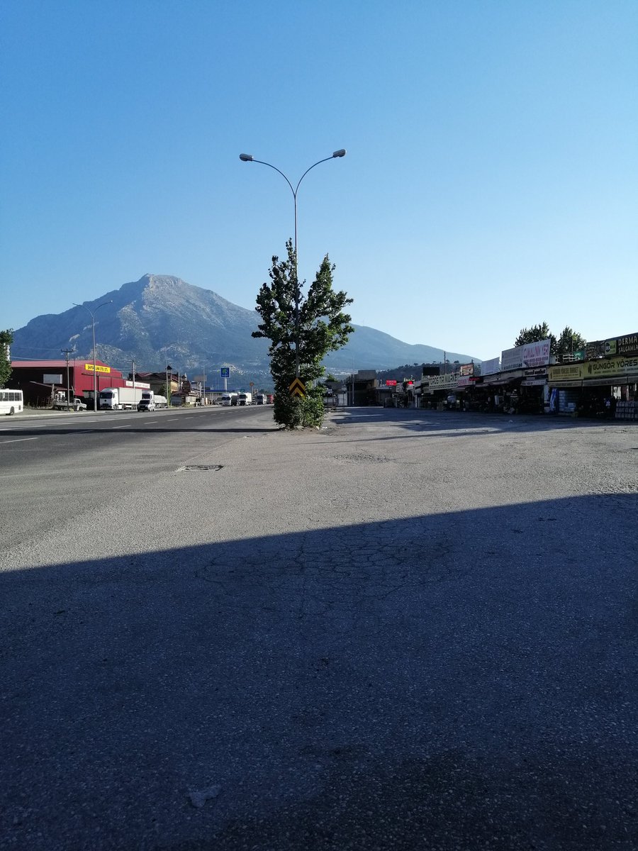 Mirayyy07's tweet photo. Pozantı sabahı püfür püfür esiyor https://t.co/5T8d3N46Wz