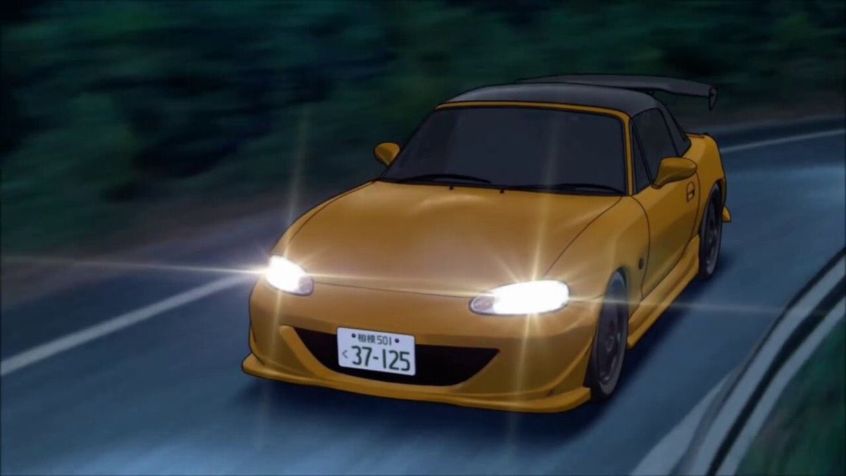 Senadayo1007's tweet photo. 頭文字dで個人的に好きな車3選 https://t.co/3t03l9JFgD