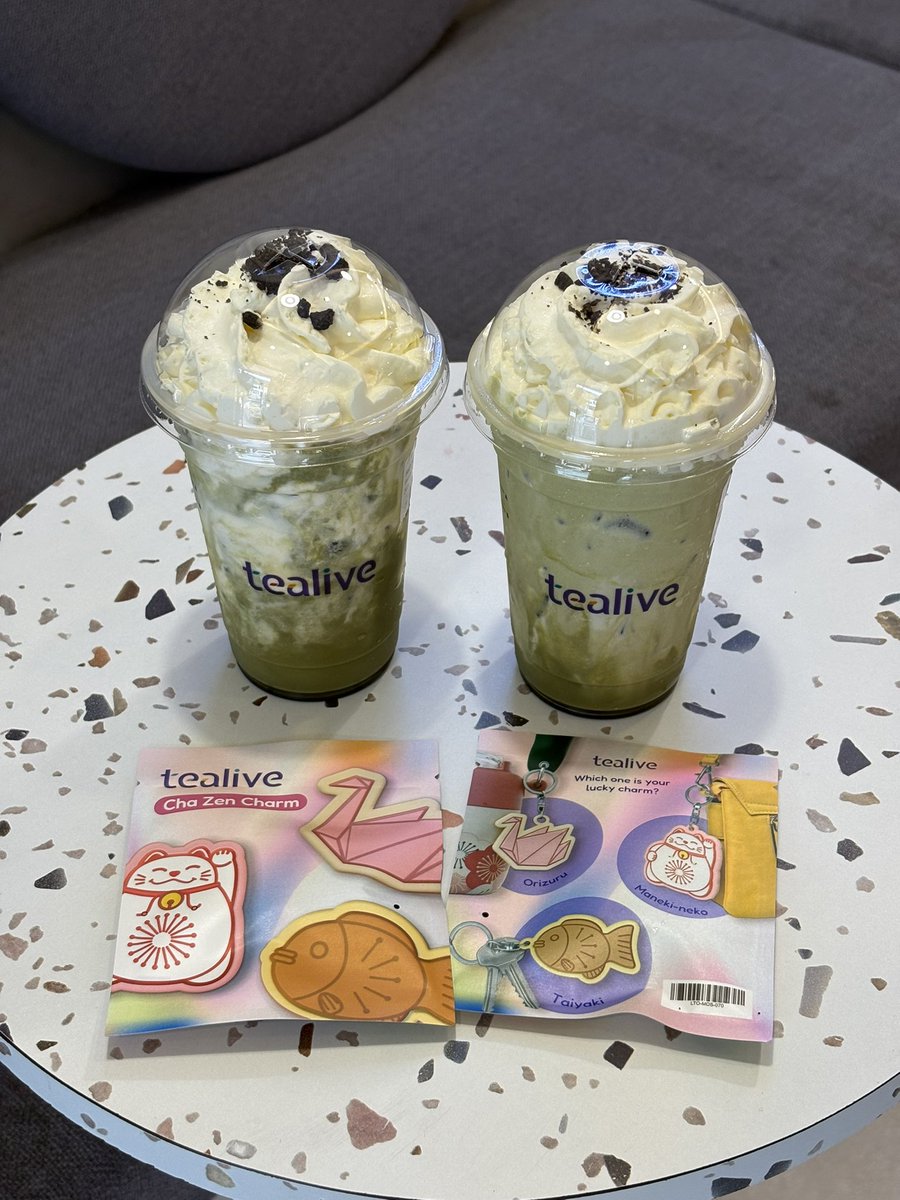 ftnxtyr's tweet photo. Koranggg siapa collector @tealiveasia ? Tahu tak sekarang beli Snowy Matcha Mousse Latte atau Snowy Rich Matcha Latte dekat Tealive app, korang boleh redeem Cha Zen Charm!!! Shooo cute. Run to Tealive nooooow ✨ https://t.co/2fcB6R302X
