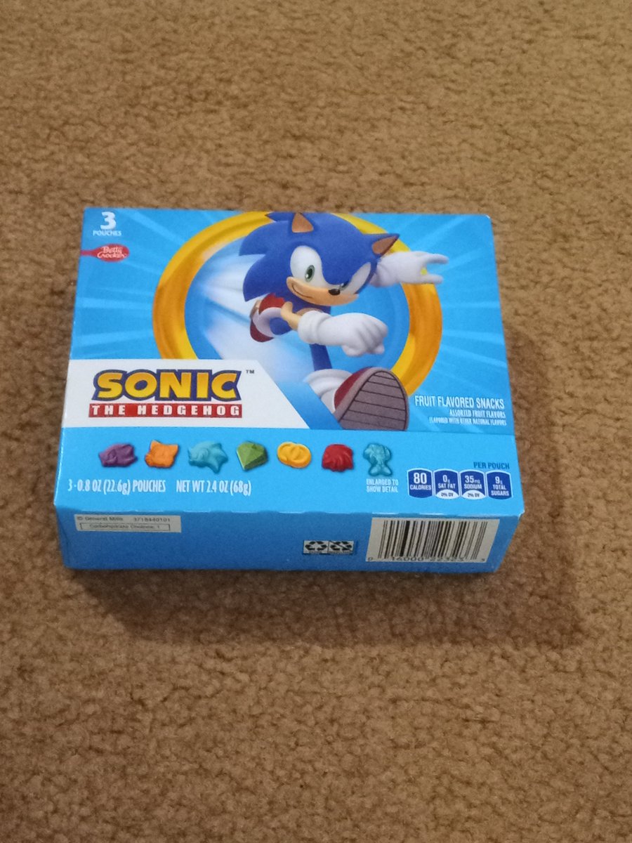 ObscurestA's tweet photo. Day 24 of Sonic Month! I got myself some Sonic the Hedgehog Fruit Snacks today! All seven flavors were amazing especially both Sonic! https://t.co/E6nZ5J86F0