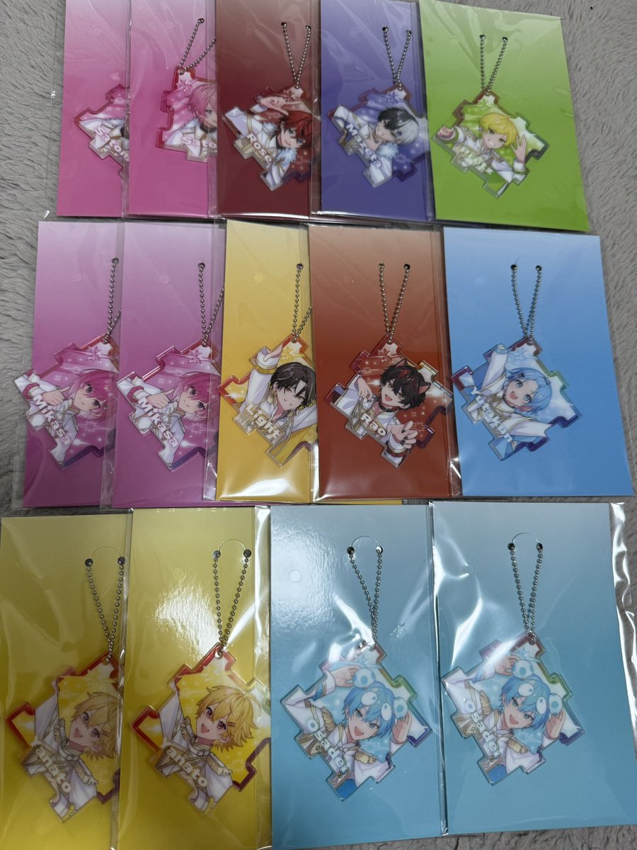 ku___89___'s tweet photo. 求 同種の🍓🩵
譲 画像のもの
 #すとぷりグッズ交換 https://t.co/9uDVIgFa3g