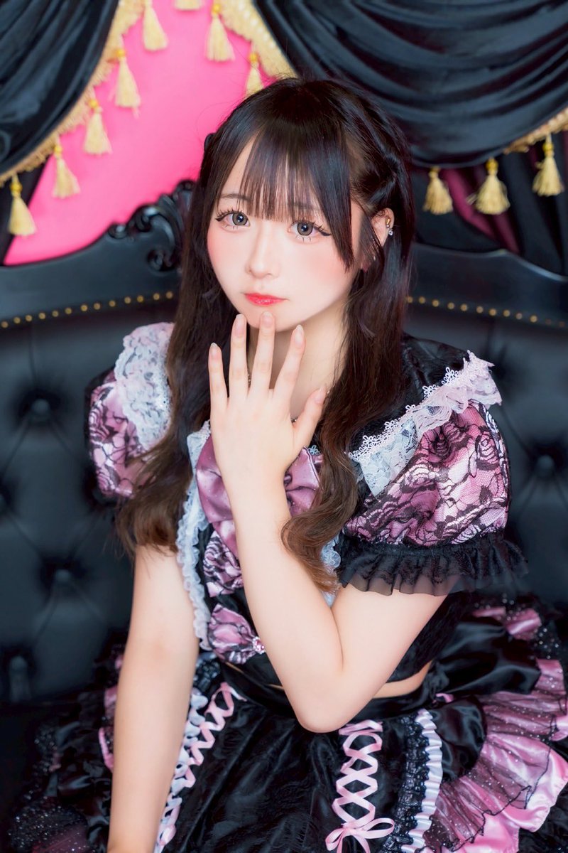 BerryPink0517's tweet photo. 女の子紹介7人目🫶

あまねちゃんです
@amane_berrypink 

#コンカフェ #大須 #名古屋 https://t.co/5DYnmgHXHK