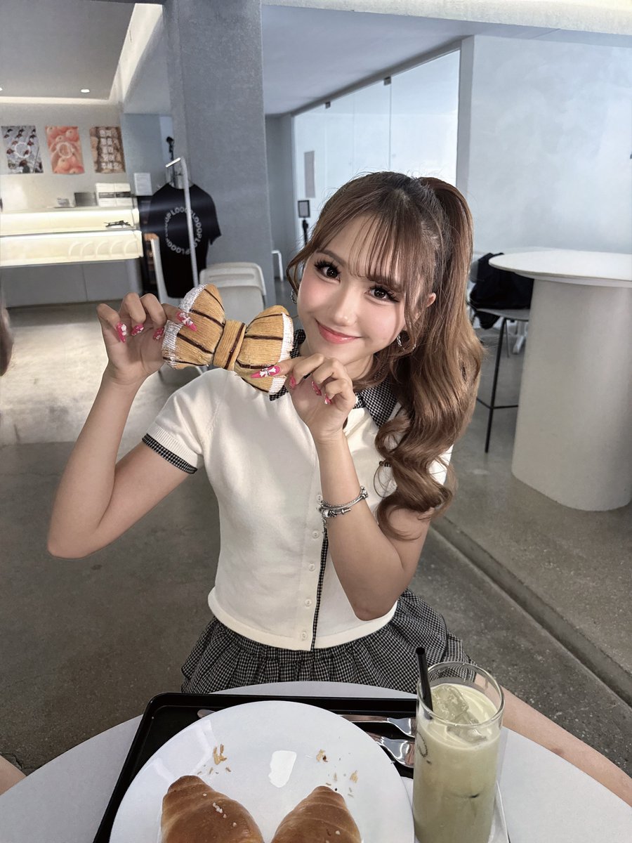 SERINA__0522's tweet photo. 【 お知らせ 】
YouTube「佐伯三貴ゴルフchannel」にて
ゴルフの100切りオーディション企画に応募し
見事二次審査に進むことが出来ました🏌️‍♀️
⁡
二次審査は動画審査で
《 応援投票 》があります𓂃🗳◌𓈒𓐍
動画を見て投票して下さると嬉しいです🙇‍♀️

エントリーNo.8  佐藤芹菜

#09 #jk #高二 #ゴルフ https://t.co/ZfliwlSizX