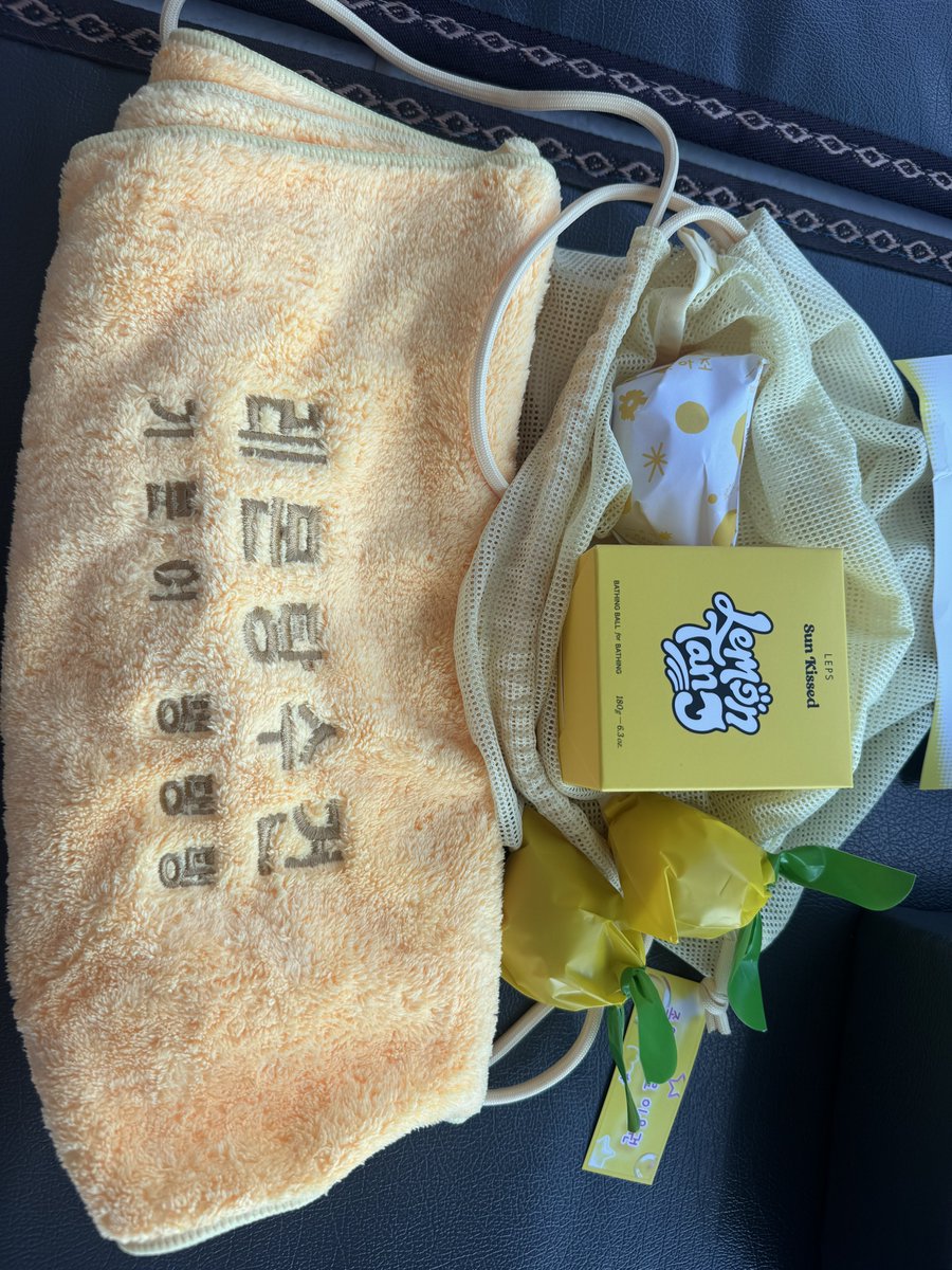 hiro_68_2's tweet photo. とりあえずレモンタンイベントにはきた https://t.co/awibJmqXzj