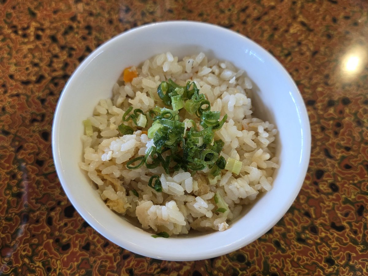 seityan6's tweet photo. 今日ん昼飯は、岐宿んピープ・ボー・クラブ・ウエストで、冷やし鯛潮 坦々の鯛飯セットば食うた‼️😄さっぱりしてかんに、うんまかったよな‼️😋 https://t.co/ZMBSvCciMX