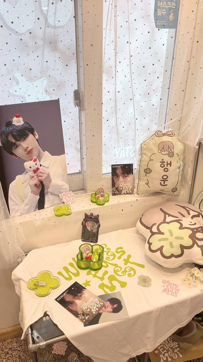 kittizzan's tweet photo. 떤자생일이엇다넹 https://t.co/ryCiTHjVdx