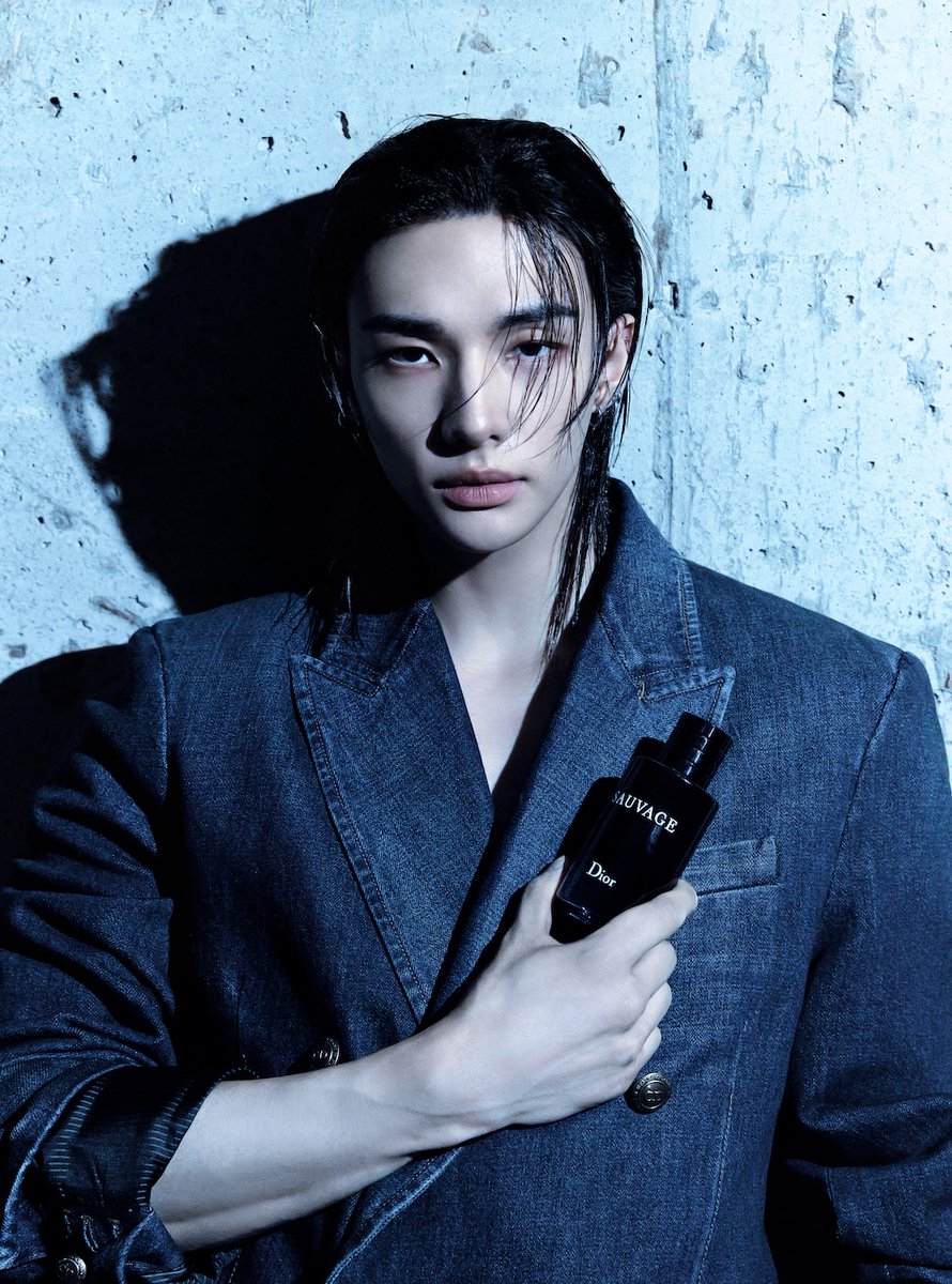 GQJAPAN's tweet photo. フレッシュで洗練されたディオール「ソヴァージュ」の香り──Stray Kids ヒョンジンとの融合であらわになるセンシュアルな魅力。
https://t.co/R1PA9nfmPg

#PR https://t.co/kPgYAMF4Ww