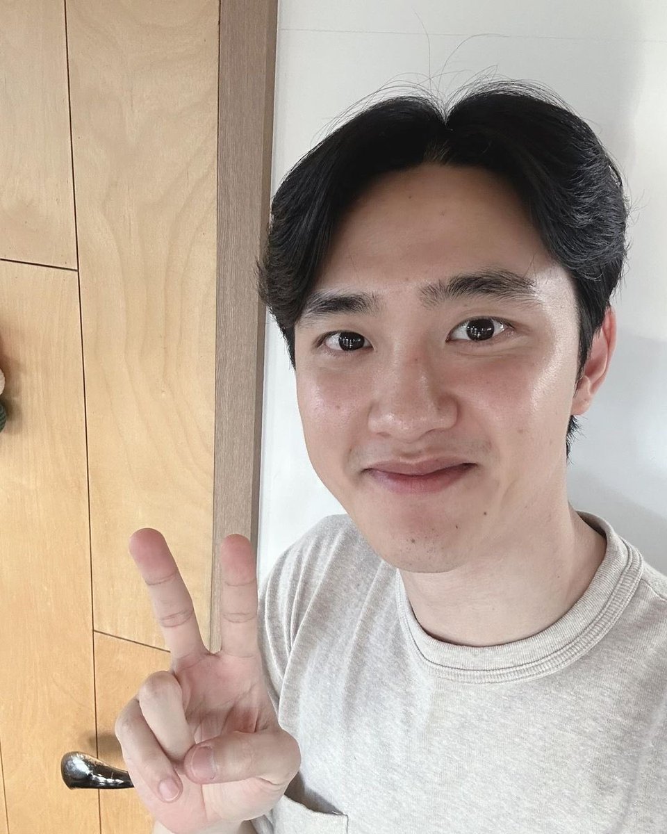 Rin_Dandanies's tweet photo. Jangan dipukul rata🙏🏻🤣
Jangankan gattyimage, bias gue pake kamera hp pun tetep ganteng paripurna. https://t.co/g4uiT7gcq5