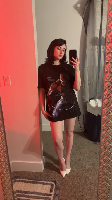 Harli Kane - 1 pic. It’s midnight and no one see what’s I post anyways so here https://t.co/54fBAPYKdm