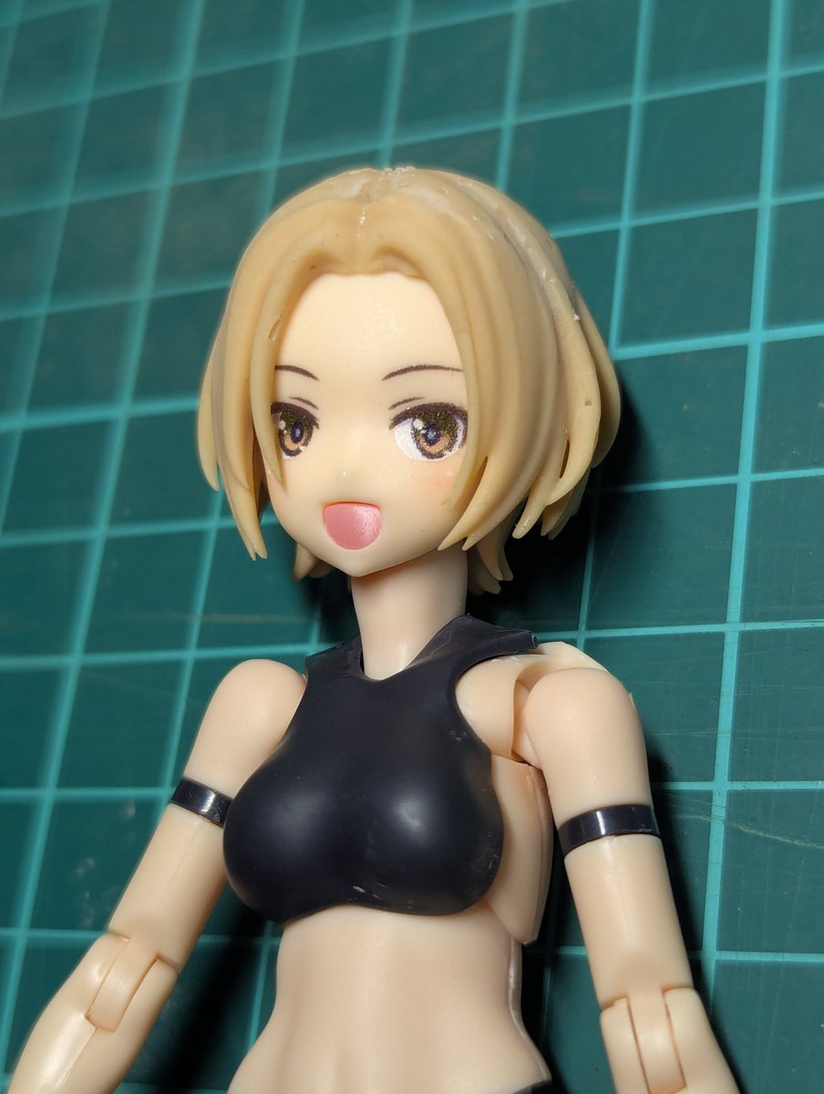 ricca_acero's tweet photo. #積みプラ崩し大会2026夏
souvenira様の佐士原七海ヘッドパーツが出来ました
パーソナルカラーは赤ですけど、黒のスポブラも似合う羨ましさ
Block-2のジョイントだと若干グラつくので、相方の滑り止めを借りて調整しました
#ギアガチ
#アリスギア https://t.co/XdYPQzwrnB