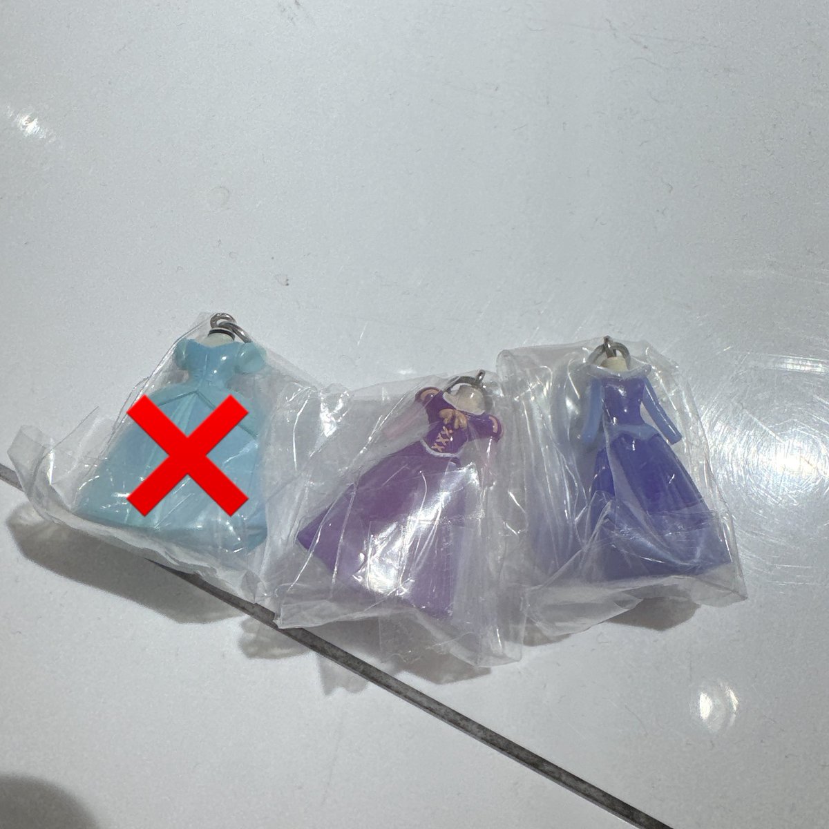 _m1r7t's tweet photo. ディズニープリンセス コスチューム ドレス めじるしアクセサリー

【譲】ラプンツェル、オーロラ

【求】白雪姫、ベル

まとめて交換出来る方優先。お心当たりの方はお気軽にお声掛けください🙇🏻‍♀️ https://t.co/i6YTTL3Gy5
