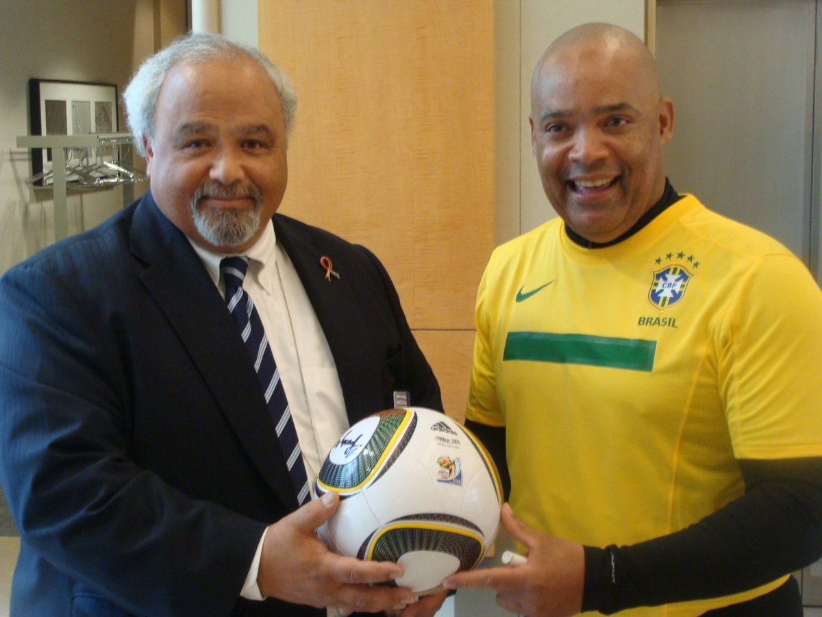 NYCgcmedia's tweet photo. Honoring #FIFA Solidarity for #HIVAIDS | #PEPFAR https://t.co/irNFEuzvXN #goal2goal | #WorldCup #Soccer #untilacure #KnowYourStatus #FIFAWorldCup #StopHIVTogether #HIVTestingDay #HIVprevention #FIFA2026 #CSR #Sport | @fifamedia #Goals https://t.co/S3v7VDg4MH