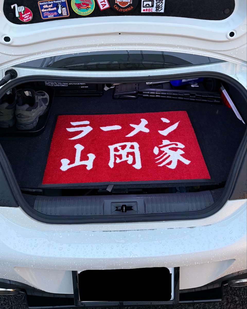 mo___418's tweet photo. ✨𝑵𝑬𝑾 𝑺𝑻𝒀𝑳𝑬✨
トランクの中に山岡家マット敷きました
調子いいです

 #山岡家 https://t.co/sG0YddzEfC