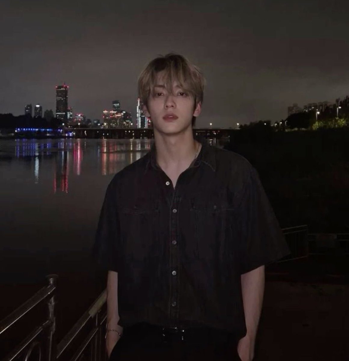sengyule's tweet photo. 아 진짜 개*끼같은 연애 할 것 같음 https://t.co/yseLwCSj1W