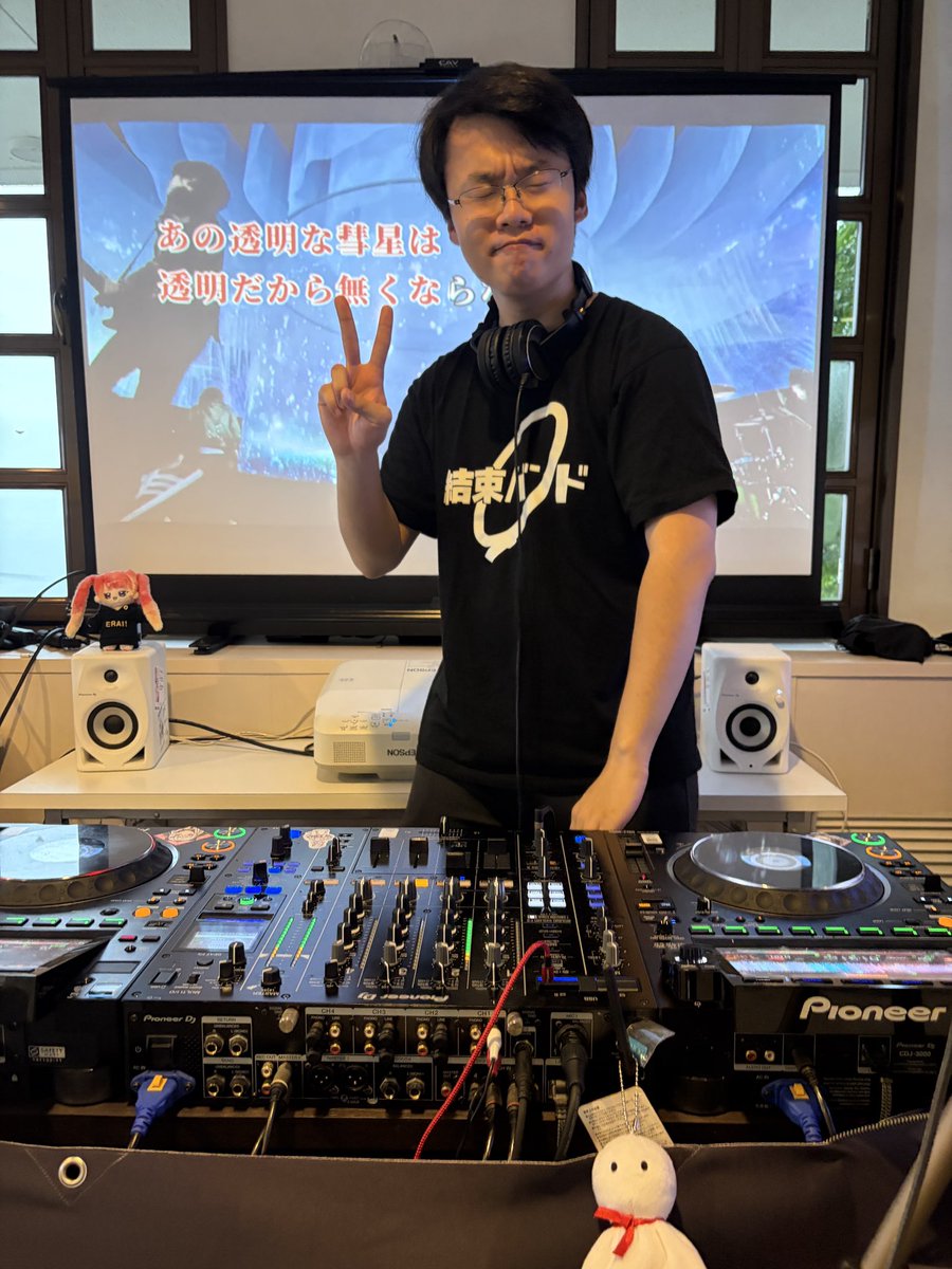otode_eraichan's tweet photo. #オトエラ合宿vol4
3番手DJ ⇨ 海援隊‼️

👇DJ配信中👇 https://t.co/dQeu1ukSau