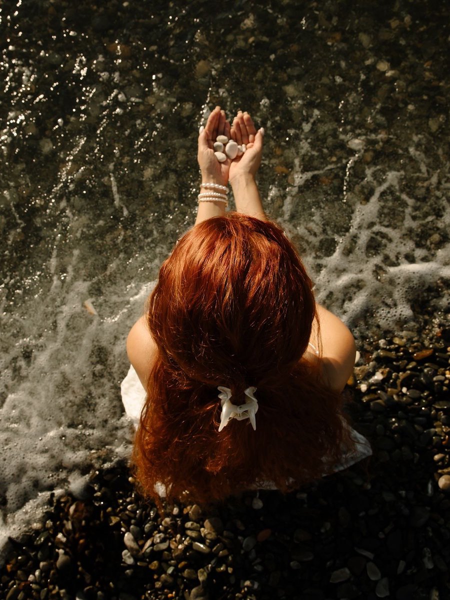 snilyarchives's tweet photo. Mermaid Lily &amp; Siren Severus https://t.co/YuGaFRe2VD